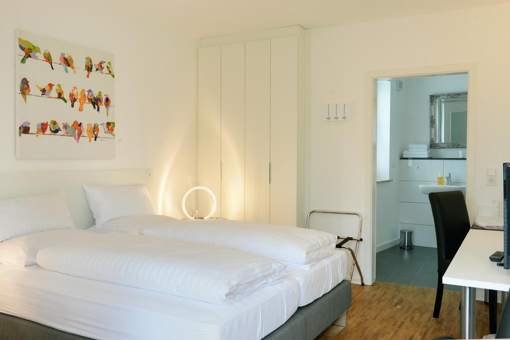 Bed & Breakfast Meerbusch Δωμάτιο φωτογραφία