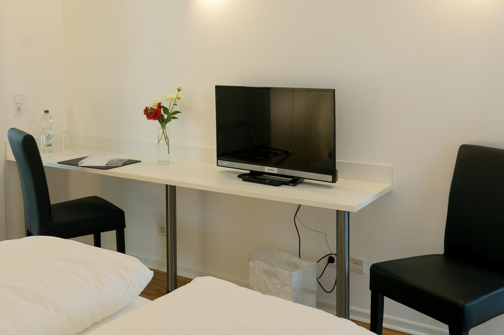 Bed & Breakfast Meerbusch Δωμάτιο φωτογραφία