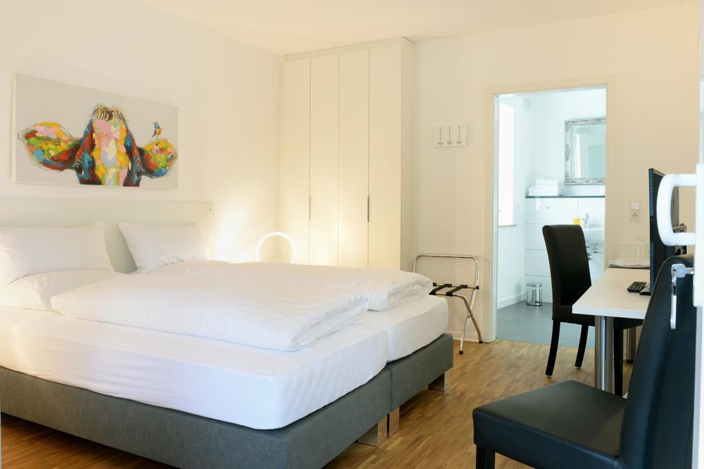 Bed & Breakfast Meerbusch Δωμάτιο φωτογραφία