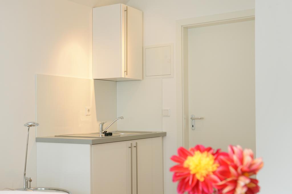 Bed & Breakfast Meerbusch Δωμάτιο φωτογραφία